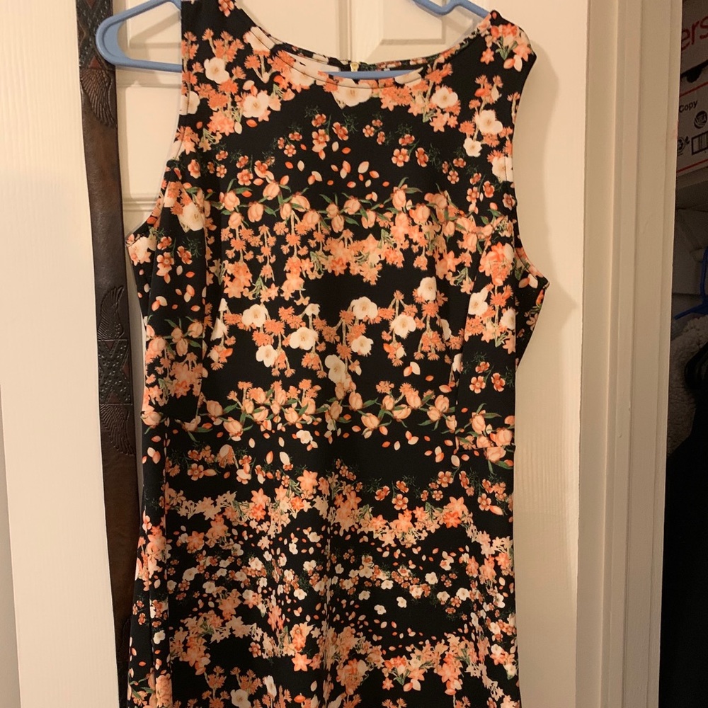 Black/pink floral dress